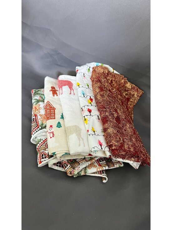 Other - Assorted Holiday & Winter Fabric Bundle With Christmas-Themed Prints